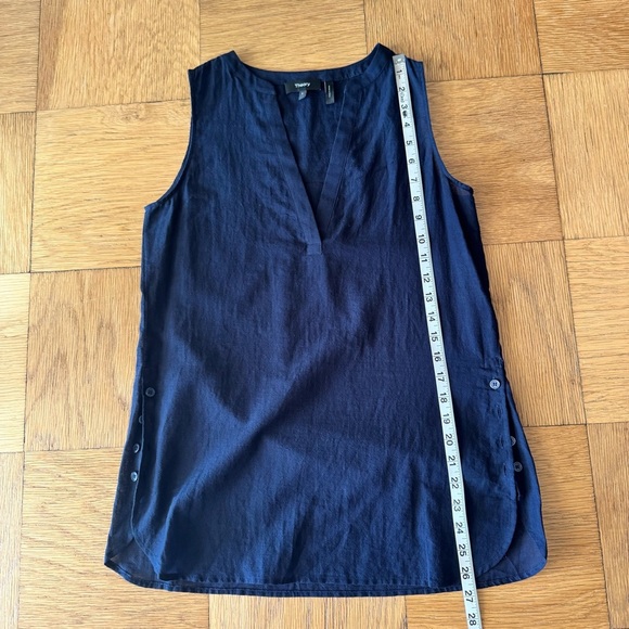 Theory XS Sleeveless Button Popover Airy Cotton Blouse Navy Semi Sheer V Neck - Picture 5 of 7
